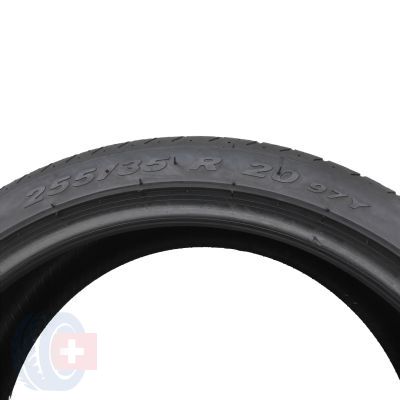 4. Opony 255/35 R20 2x PIRELLI 255/35 R20 97Y XL P Zero AO letnie 5,9mm 2021