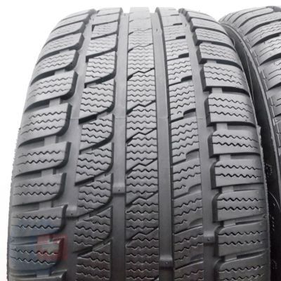 2. Opony 235/45 R18 2x KUMHO 98V XL I zen KW27 Zimowe 2015 8mm