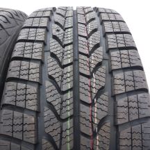 3. Opony 215/65 R15C 2x GOODYEAR 104/102T UltraGrip Cargo Zimowe 2021