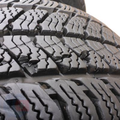 7. 2 x SEMPERIT 215/65 R16C 109/107R Van-Grip 3 Zima 2022 8,5-9,5mm