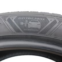 7. Opony 215/45 R20 2x GOODYEAR 95T XL Vector Wielosezon 2022 8mm 