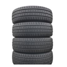 4 x PIRELLI 225/70 R15C 112/110R Carrier Winter 2016 Zima 8-8,5mm