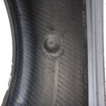 7. 2 x HANKOOK  245/45 R18 100V XL Winter I Cept Evo 3 Zima 6-6.5mm