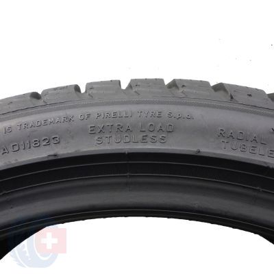 8. 2 x PIRELLI 225/40 R18 92V Sottozero 3 Winter KS Zima 2021 6,8-7,5mm