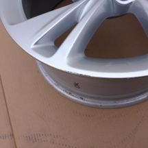 9. 4 x Alufelgi 16 OPEL 5x108 7J ET44 GM Astra Grandland X