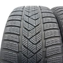 3. 2 x PIRELLI 225/40 R19 93H XL Sottozero 3 Winter MO Zima 6-6,5mm 2019