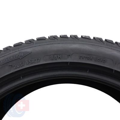 5. 2 x MICHELIN 205/45 R17 88H XL Alpin 5 Zima 2015 6-7,2mm