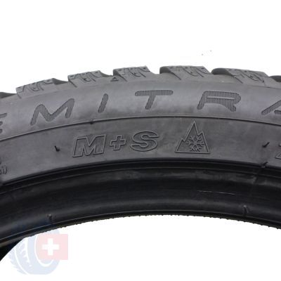 4. 2 x MAXXIS 225/40 R18 92V XL Premitra Snow WP6 Zima 2022 6,8-7mm