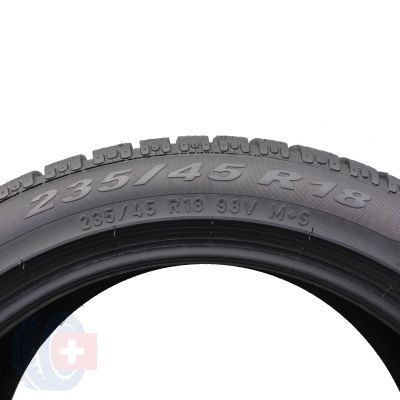 4. 2 x PIRELLI 235/45 R18 98V XL Sottozero Winter 240 Serie II Zima 2018 8mm