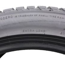 7. 2 x PIRELLI 235/45 R18 98V XL Sottozero 3 Winter Zima 2023 6,2-6,8mm