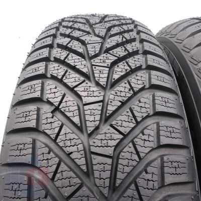 3. 2 x YOKOHAMA 205/70 R15 96T BluEarth Winter V905 Zima 2020 