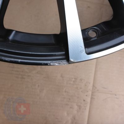 10. Alufelgi 17 VW 4x100 7J Et42 Vento Golf III