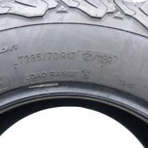 10. 4 x BFGOODRICH 285/70 R17 121/118R All-Terrain T/A KO2 BAJA Wielosezon 2017 7,5-8,5mm