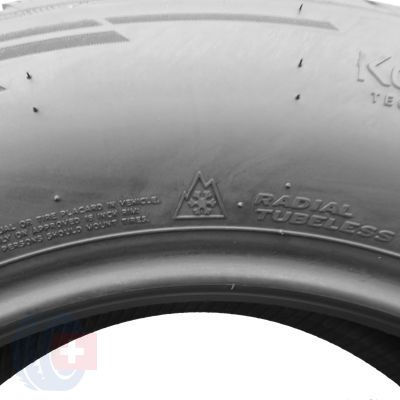 9. 2 x HANKOOK 215/70 R16 100T Winter I Cept Evo 2 SUV W320 A Zima 2020 6,8mm