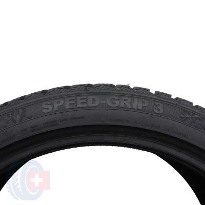 6. 4 x SEMPERIT 235/40 R19 96V XL Speed-Grip 3 Zima 2021, 2022 7mm