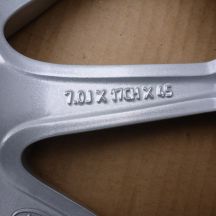 9. 4 x Alufelgi 17 FORD JAGUAR LAND ROVER 5x108 7J Et48 ATS czujniki Jak Nowe