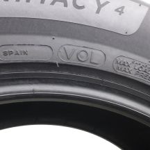 8. 4 x MICHELIN 235/60 R17 102V Primacy 4 Lato  4.8 ; 5mm