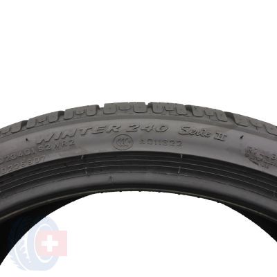 8. 2 x PIRELLI 235/35 R19 91V XL Sottozero Winter 240 Serie II L Zima 2018 6,2-6,7mm