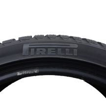 8. 2 x PIRELLI 225/40 R19 93H XL Sottozero 3 Winter MO Zima 6-6,5mm 2019