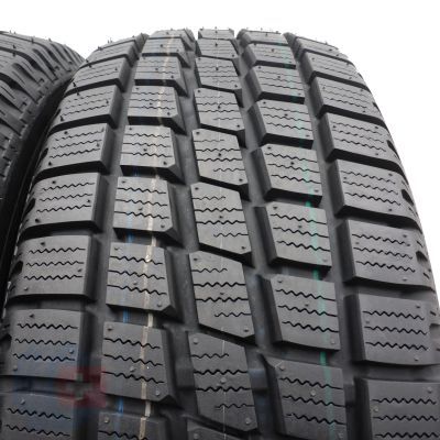 4. 2 x TOYO 205/65 R15 C 102/100T HO9 Zima 2012 