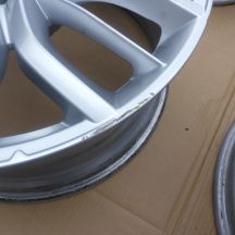 10. 4 x Alufelgi 20 MASERATI 5x114,3 9J Et40,5 Levante czujniki TPMS