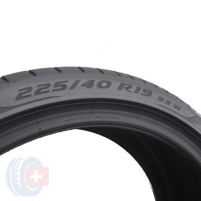 4. 2 x PIRELLI 225/40 R19 93W XL P Zero M0 Lato 6mm