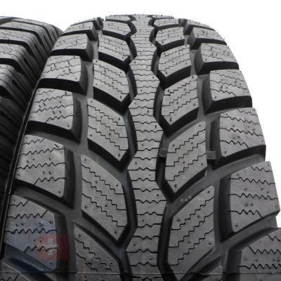 3. 2 x GT RADIAL 235/85 R16 120/116Q LT Maxmiler WT-1000 Zima 2018 