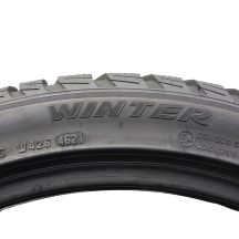 9. 2 x PIRELLI 235/40 R19 96V XL Sottozero 3 Winter Zima 2021 6,8mm