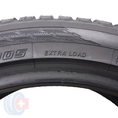 9. 4 x YOKOHAMA 205/45 R17 88V XL BluEarth Winter V905 Zima 2020/21 6,8-7,2mm