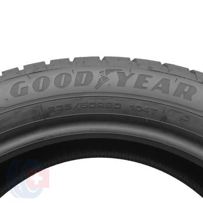 5. 4 x GOODYEAR 235/50 R20 104T XL UltraGrip Performance + Zima 2022/23 7,8-8mm