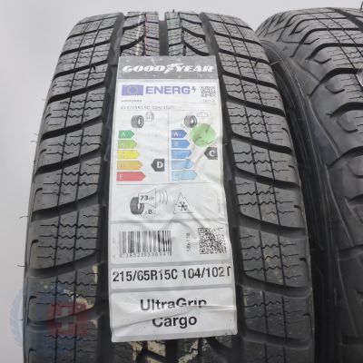 2. Opony 215/65 R15C 2x GOODYEAR 104/102T UltraGrip Cargo Zimowe 2021