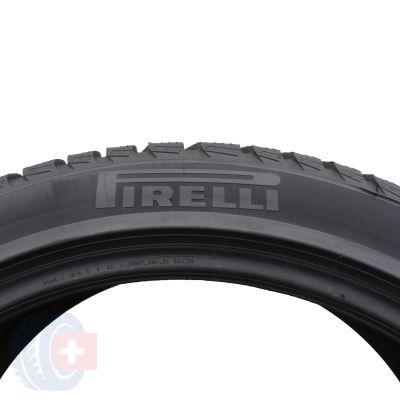 2. 1 x PIRELLI 235/40 R19 96V XL Sottozero 3 Winter Zima 2019 6,5mm