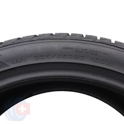 5. 2 x GOODYEAR 235/45 R20 100W XL UltraGrip Performance Zima 2018, 2019 8,5mm