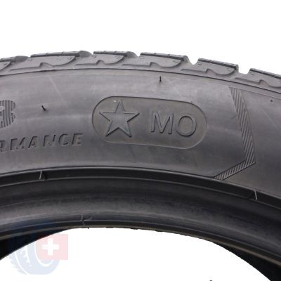 6. Opona 245/45 R18 1x GOODYEAR 100V XL UltraGrip 8 Performance BMW MO Zimowa 2017 7mm