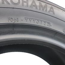5. 1 x YOKOHAMA 235/55 R17 103W XL BluEarth RV-02 Lato 7mm 