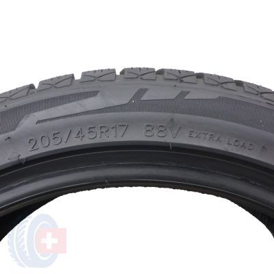 6. 4 x MOMO 205/45 R17 88V XL North Pole W-2 Zima 2020 8mm Jak Nowe