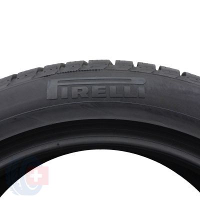 8. 2 x PIRELLI 225/50 R18 99H XL Sottozero 3 Winter AO Zima 6,4-6,9mm 2022