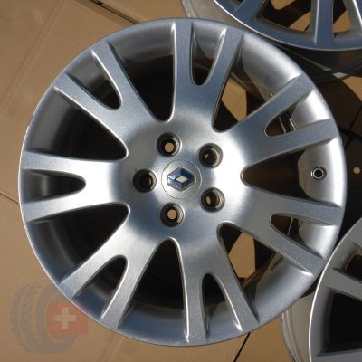 4. 4 x Alufelgi 17 RENAULT 5x108 7J Et50 Silverstone Espace Laguna II Vel Satis