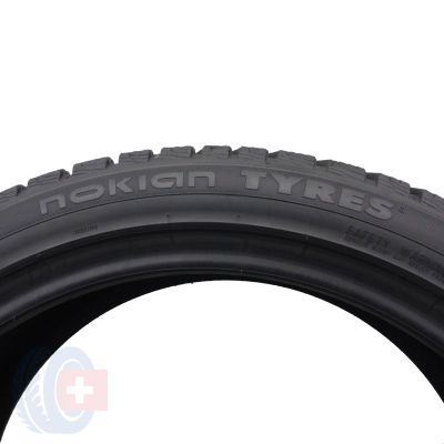 7. 2 x NOKIAN 245/40 R19 98V XL Snowproof 1 Zima 6-6,8mm 2023